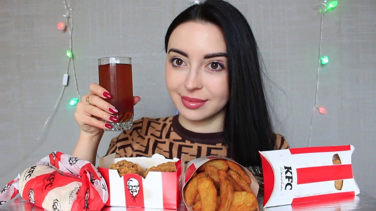 ИСТОРИЯ АЛЬФОНСА НА МОЕМ ПУТИ / KFC MUKBSNG / Ayka Emilly