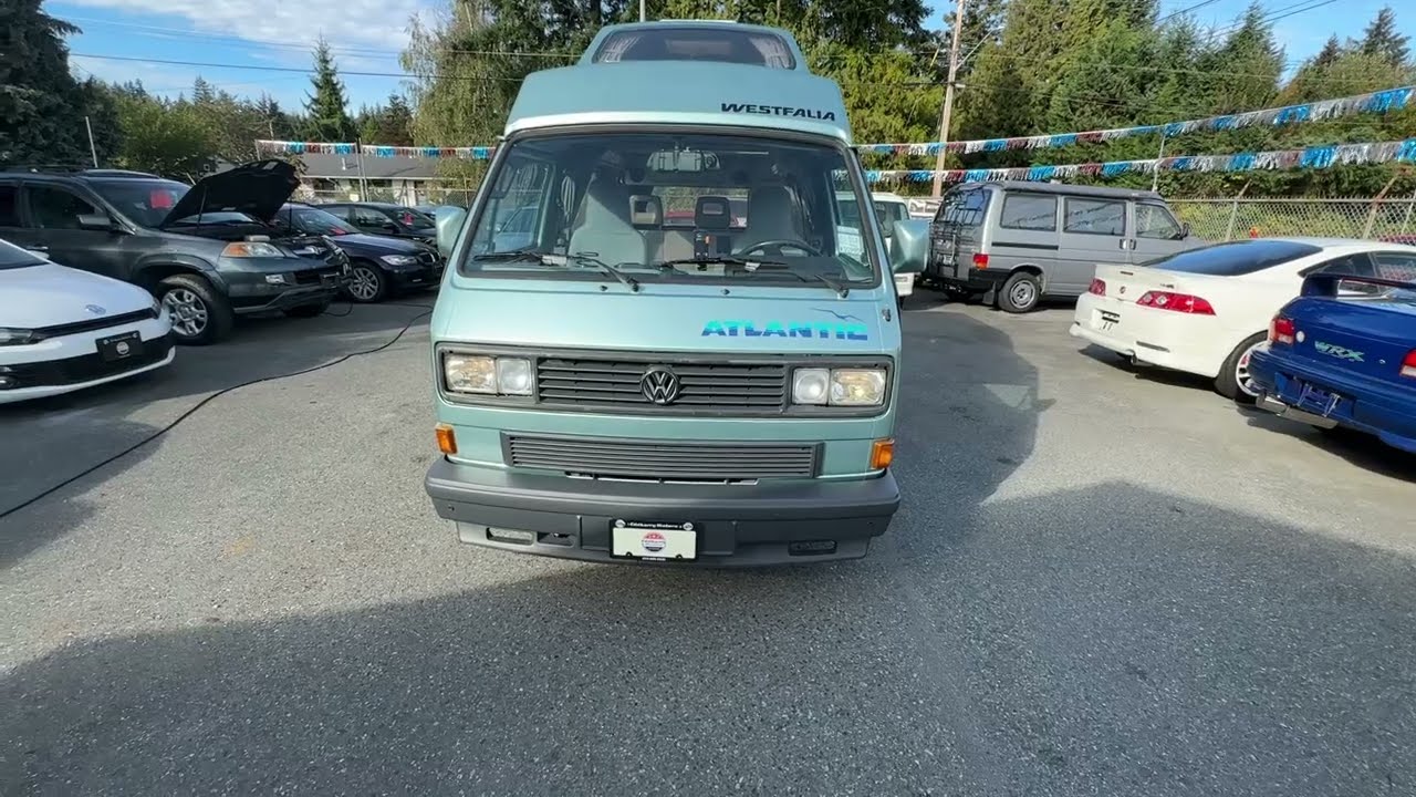 Volkswagen T3 Vanagon Atlantic Highroof Turbo Diesel with Manual Transmission