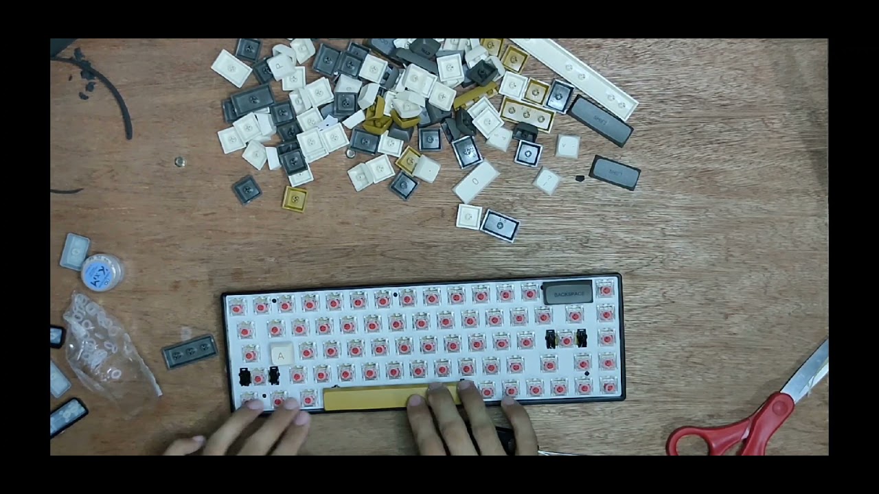 Magegee MK-BOX Gaming Keyboard Mod | Thocc | Tape Mod | O Rings | Foam Mod | PBT XDA Keycaps