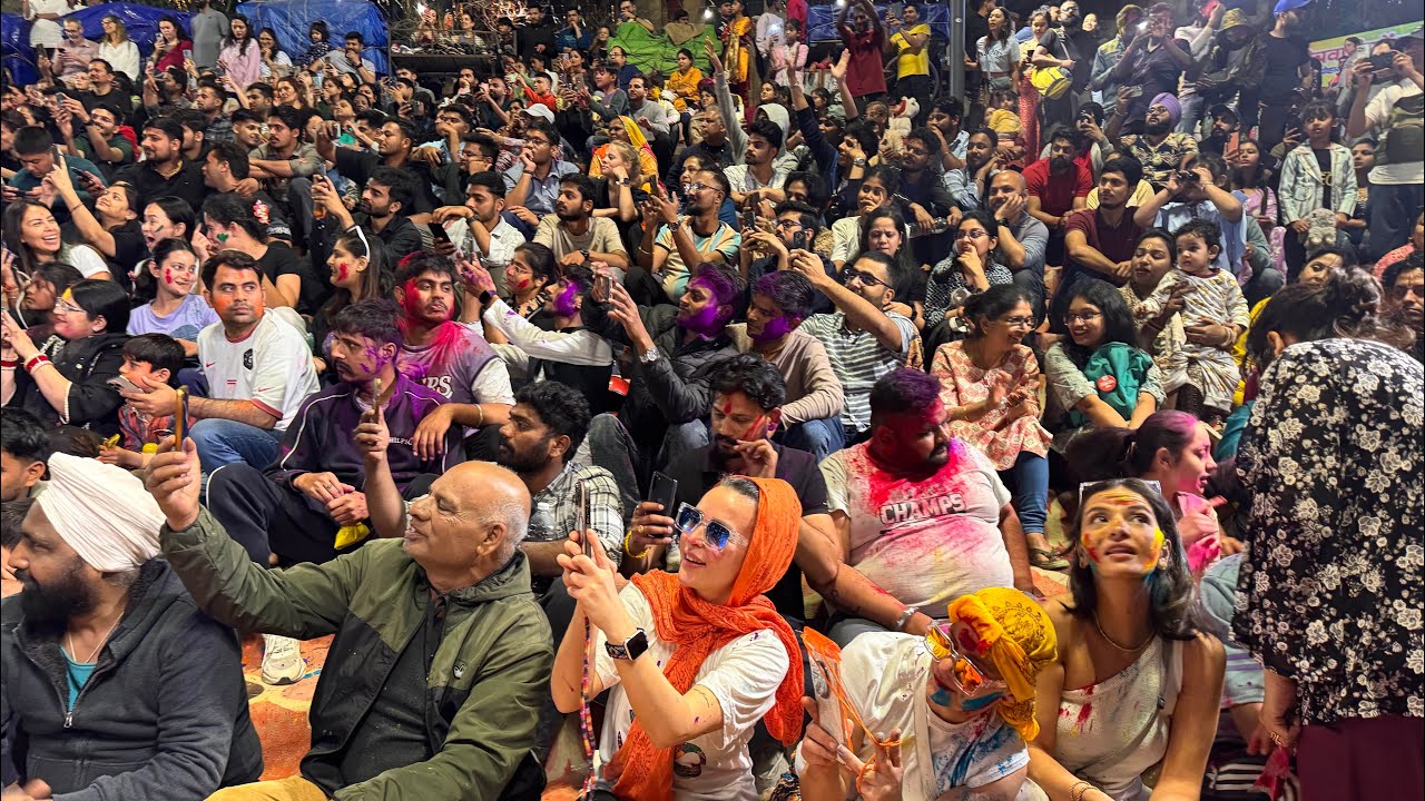 Foreigners bhi rishikesh ki holi dekh kar hairaan ho gaye #holi