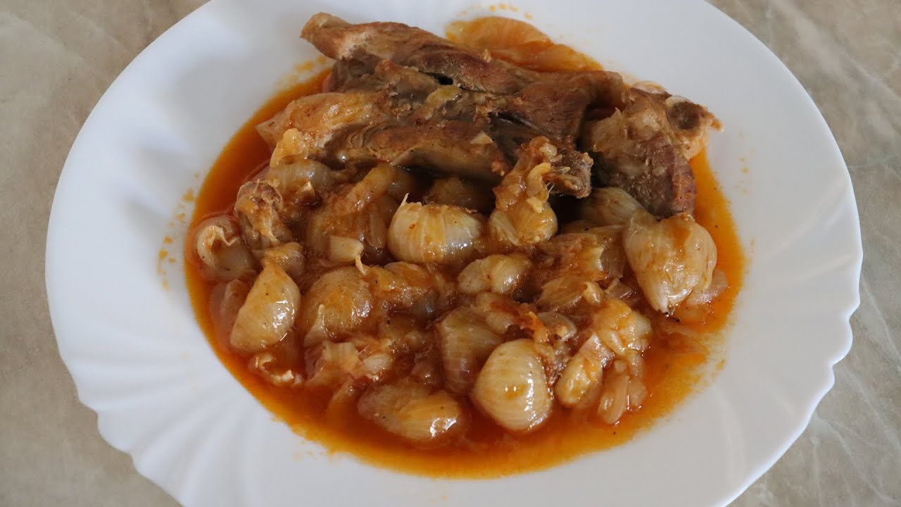 Çomlek me mish (gjelle me mish e qepujka) | Dish 