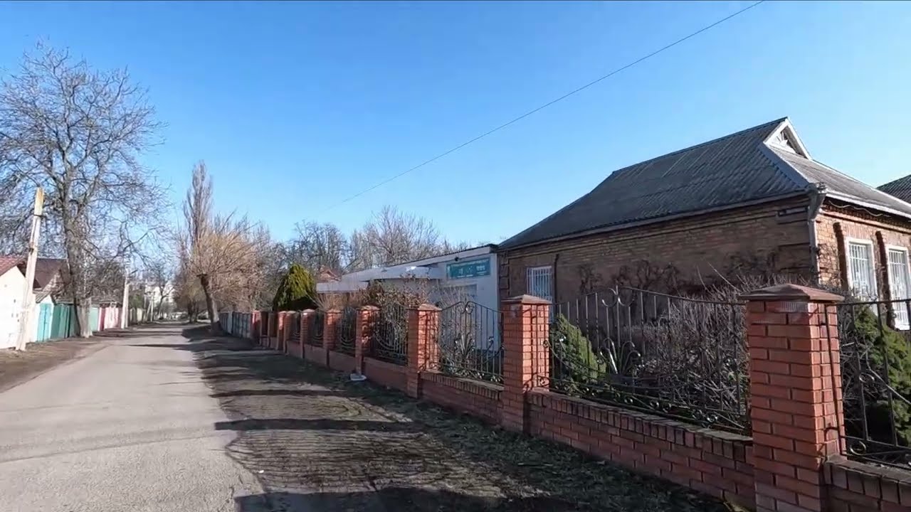 К вокзалу. Желтые Воды, Март 2026.
