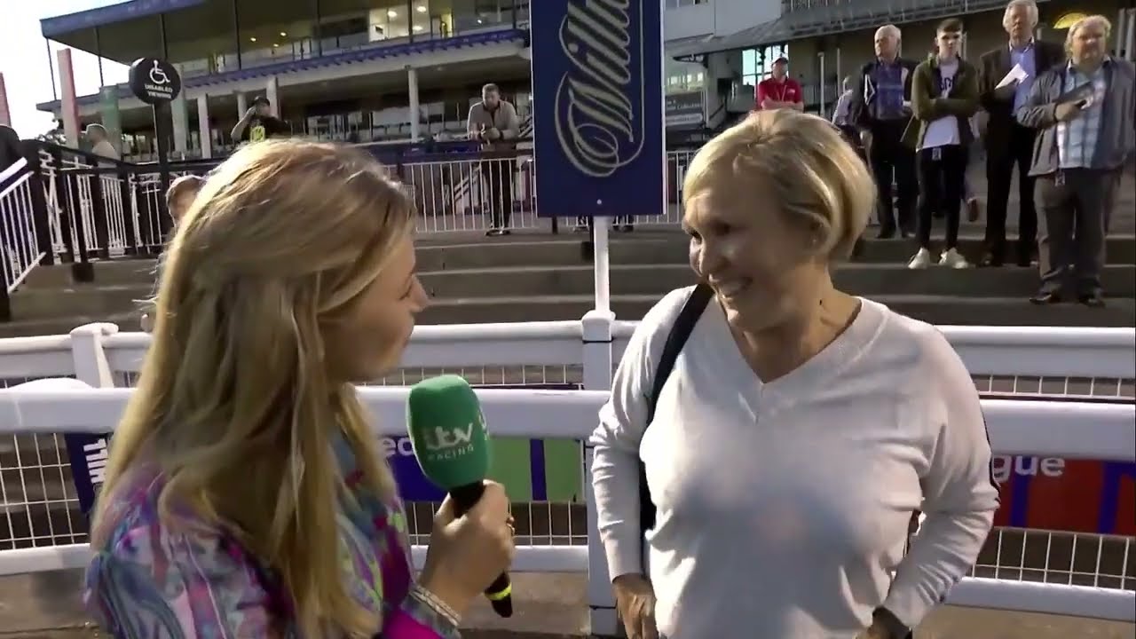 Badri wins the William Hill Racing League R20 !