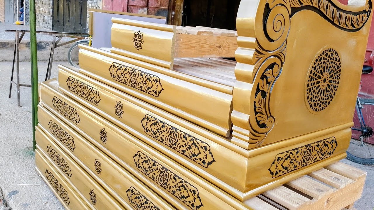 شاهد كيف غيرنا  توجيها ديال صالون قديم بزواقة عصرية