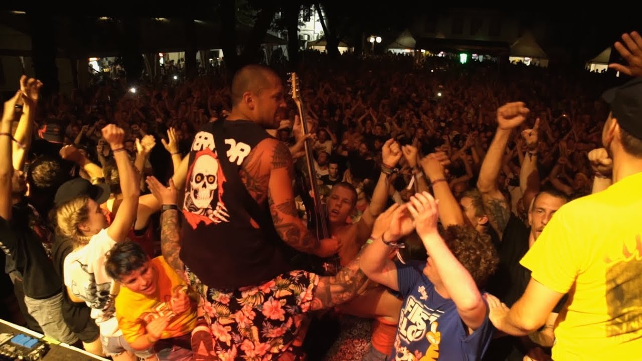 TERROR - Keepers Of The Faith (Multicam) live at Punk Rock Holiday 1.8