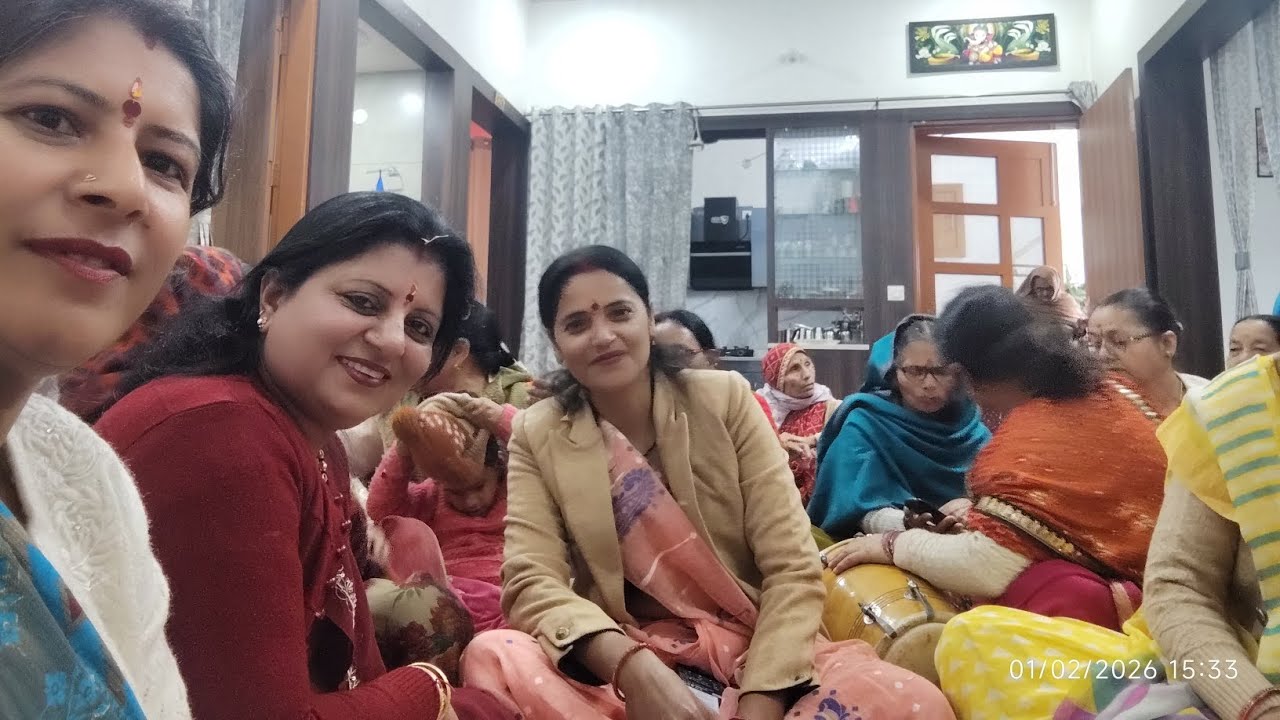 🌹मैया ये बता तू रहती है क्यों पहाड़ों में 🌹,#viral #viralmusic #devotional#bhaktivibes 