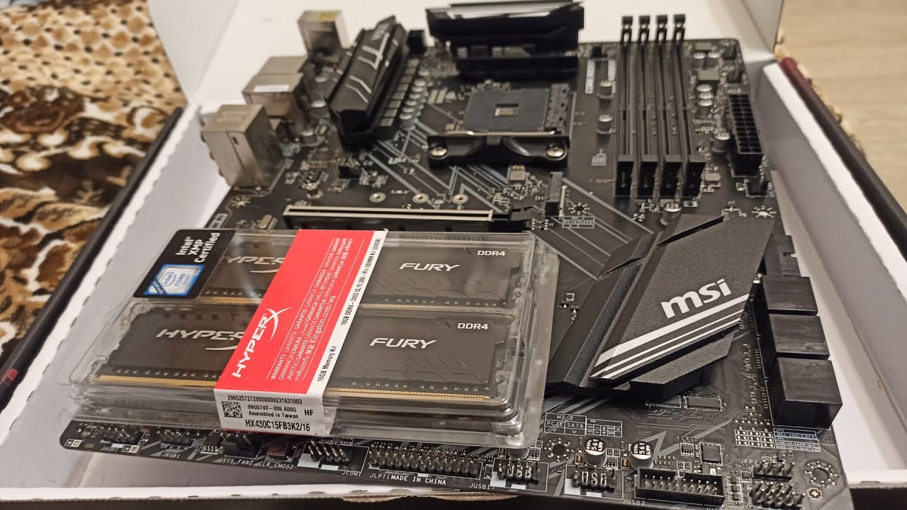 Купил мат плату MSI X470 Gaming Plus max и оперативную память Kingston XyperX 3000 Mhz 16 Gb