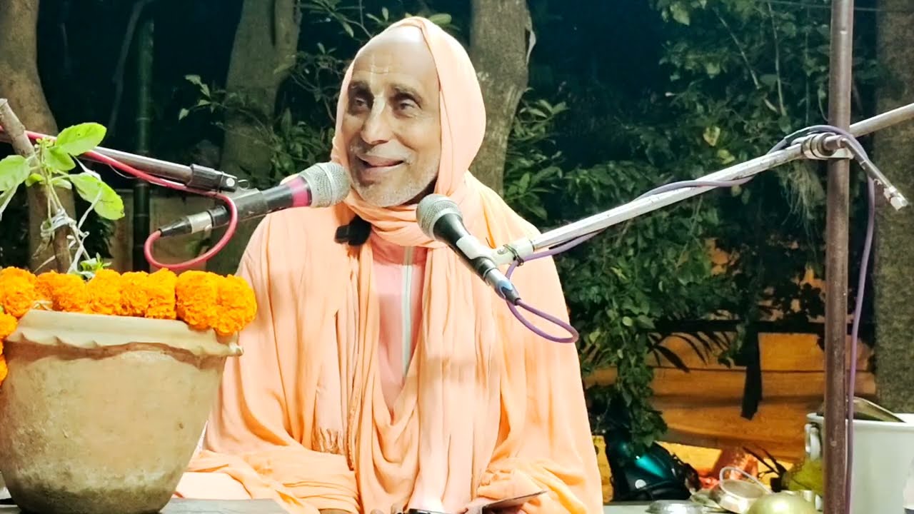 Opening of the Sri Harinama Sankirtana Festival in the house of devotees