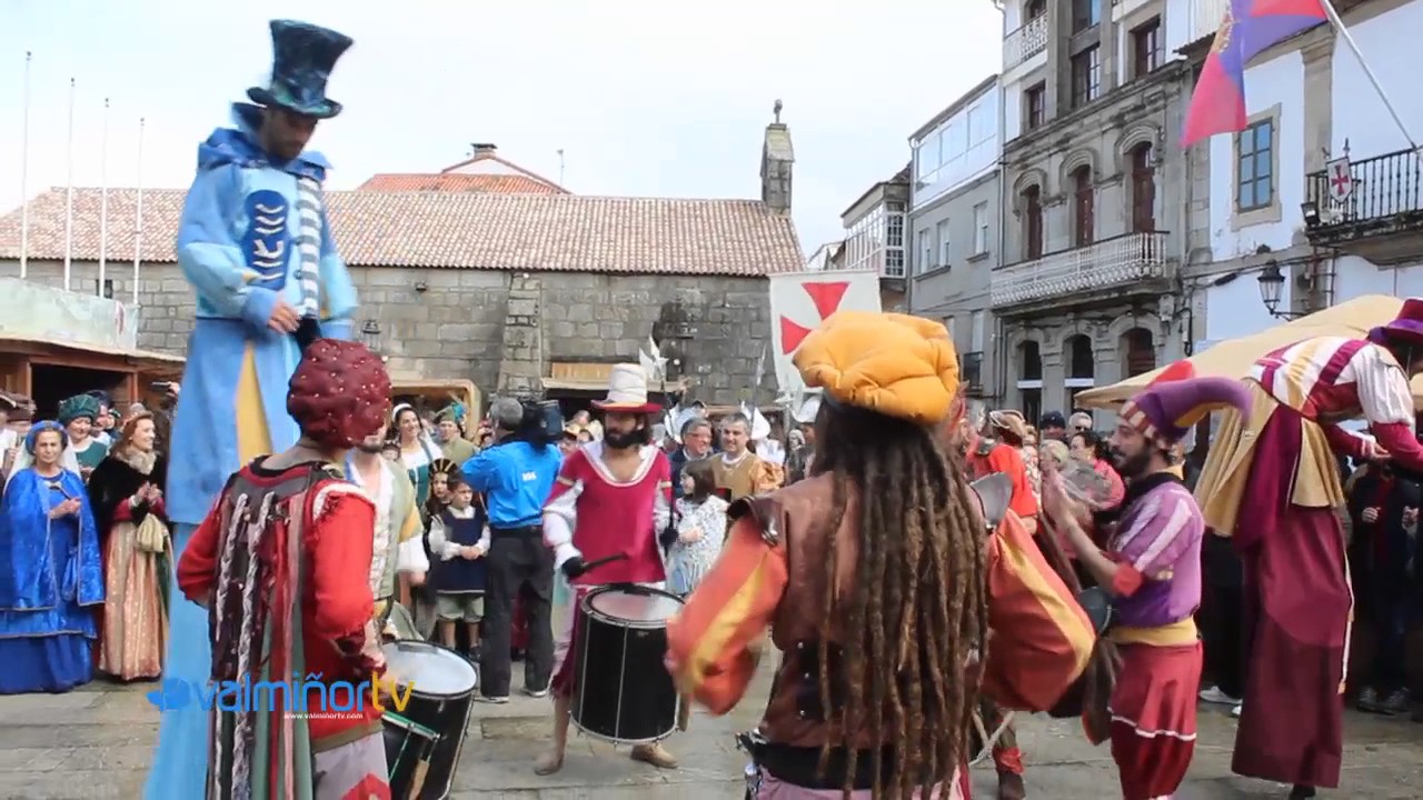 VALMIÑORTV - Los zancudos y los tambores animan la Fiesta de la Arribada