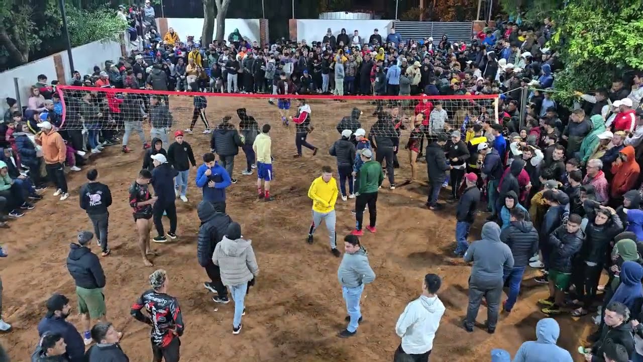 CESARITO, TINTO Y CHEPE VS PIRAÑA, CARMONA Y JURU PATO - LUCAS FUTVOLEY 2025