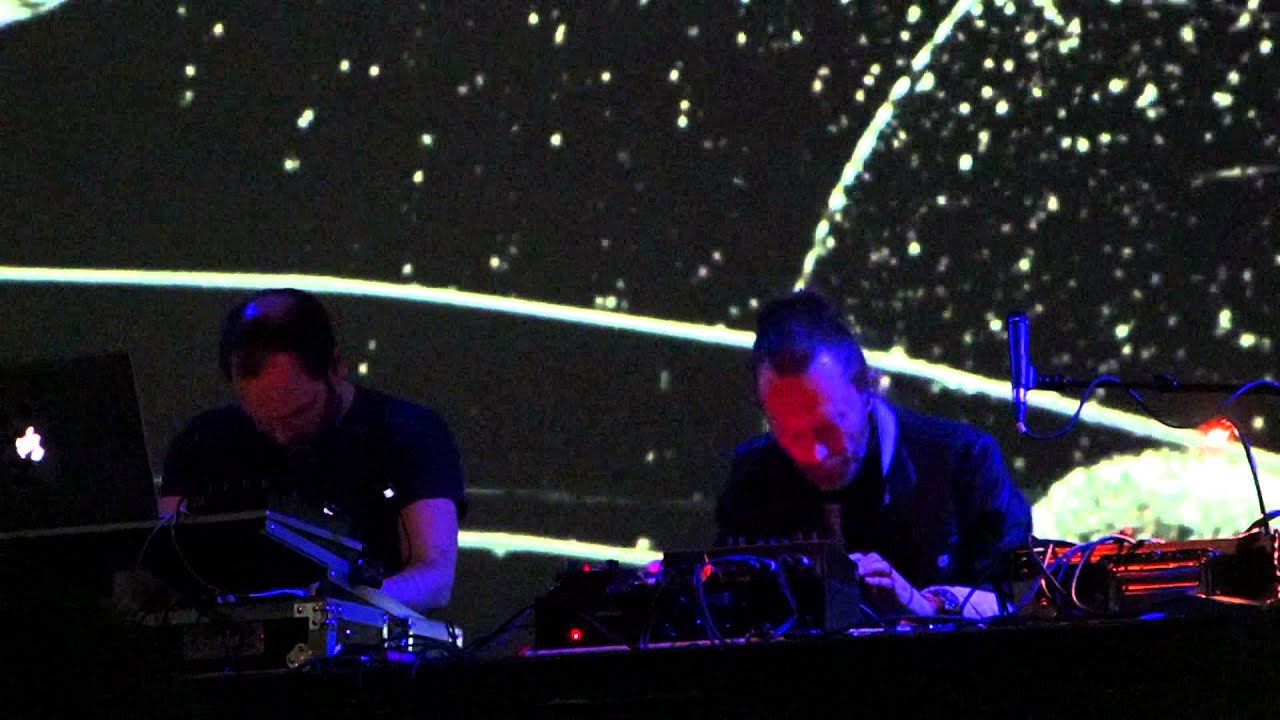 Atoms For Peace Ingenue et Black Swan à Paris Gaité Lyrique