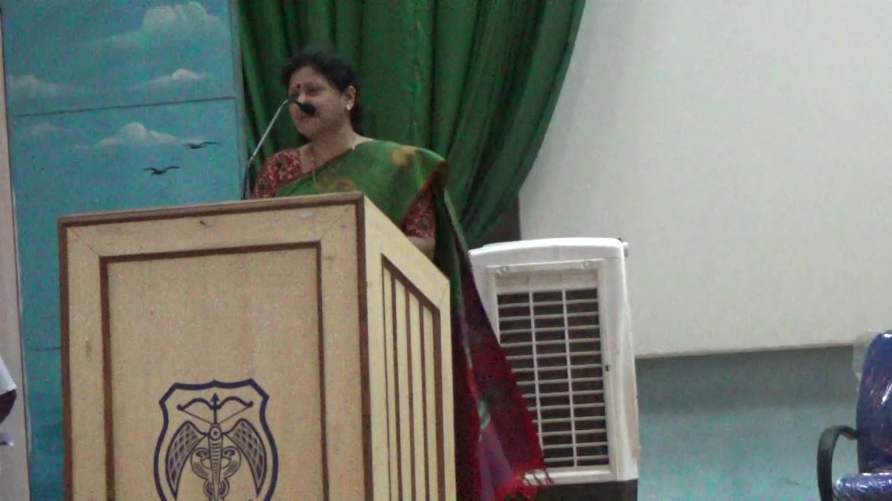 Dr. JAYANTHASRI BALAKRISHNAN, addressing I  MBBS students of Coimbatore Medical College .