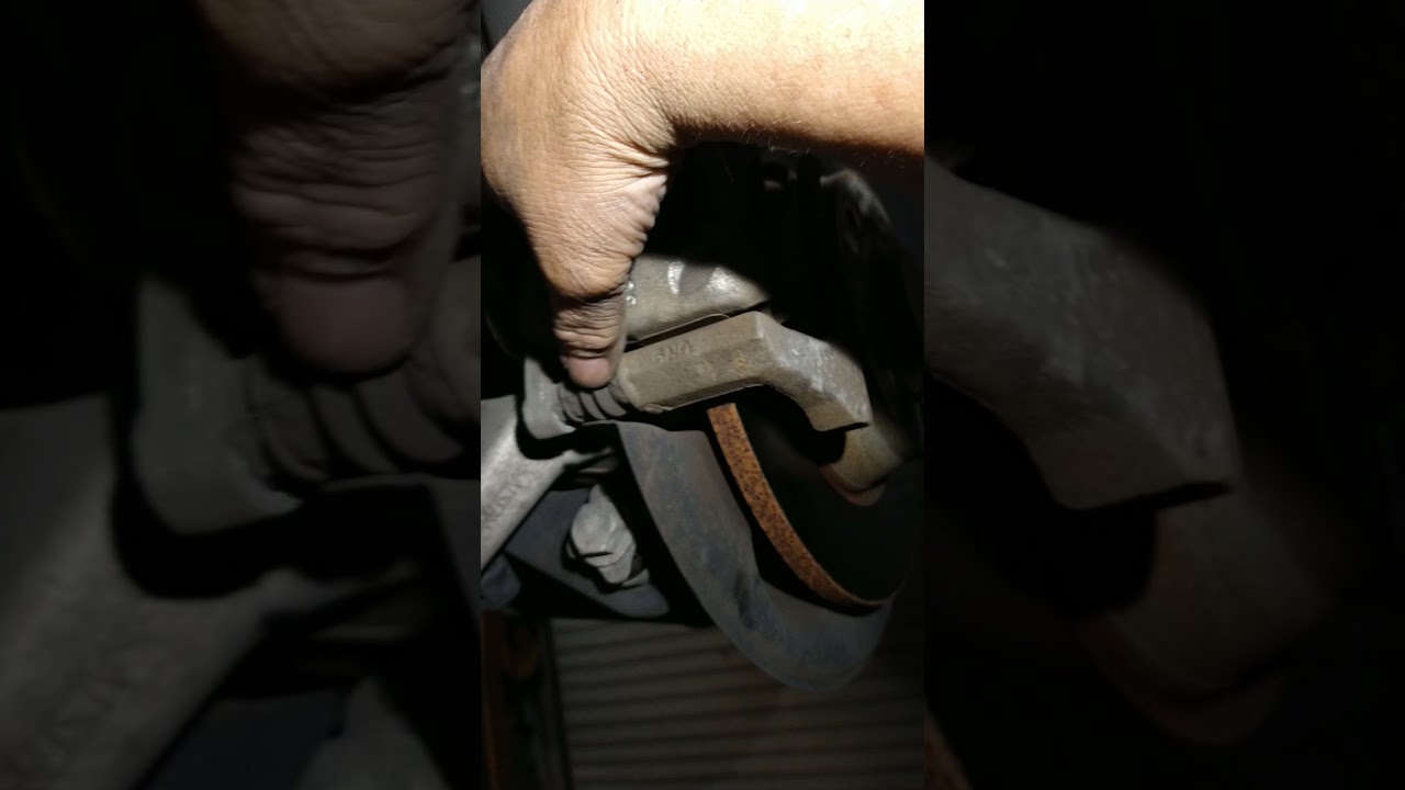 2012 Volkswagen CC R Line 2 0 Rear Brakes with Electric Parking Brake release    #T21