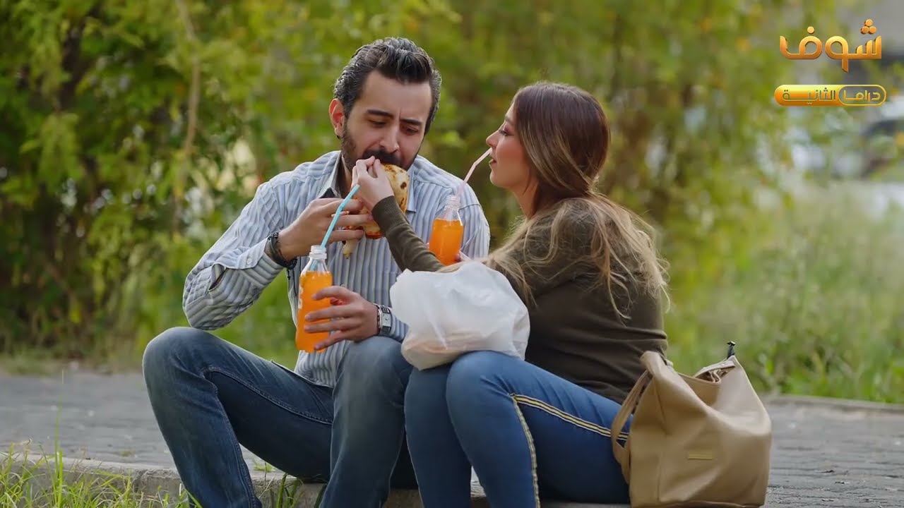 رفيقتها الشرنة قنعتها تسيب خطيبها المحترم بسبب انه معتر وعرفتها على شاب غني بس مشكلته انه قليل شرف💔