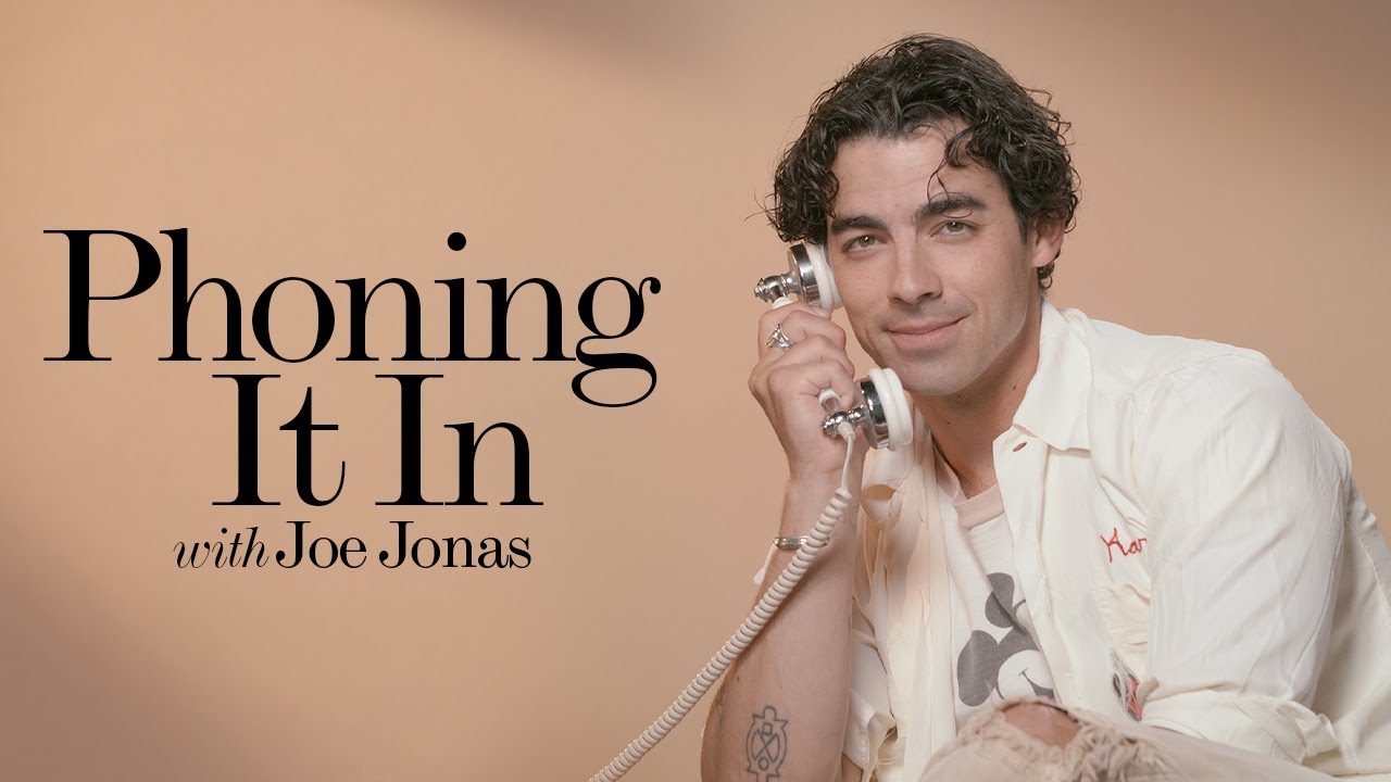Joe Jonas Prank Calls Kevin, Franklin, and Mama Jonas | Phoning It In | ELLE