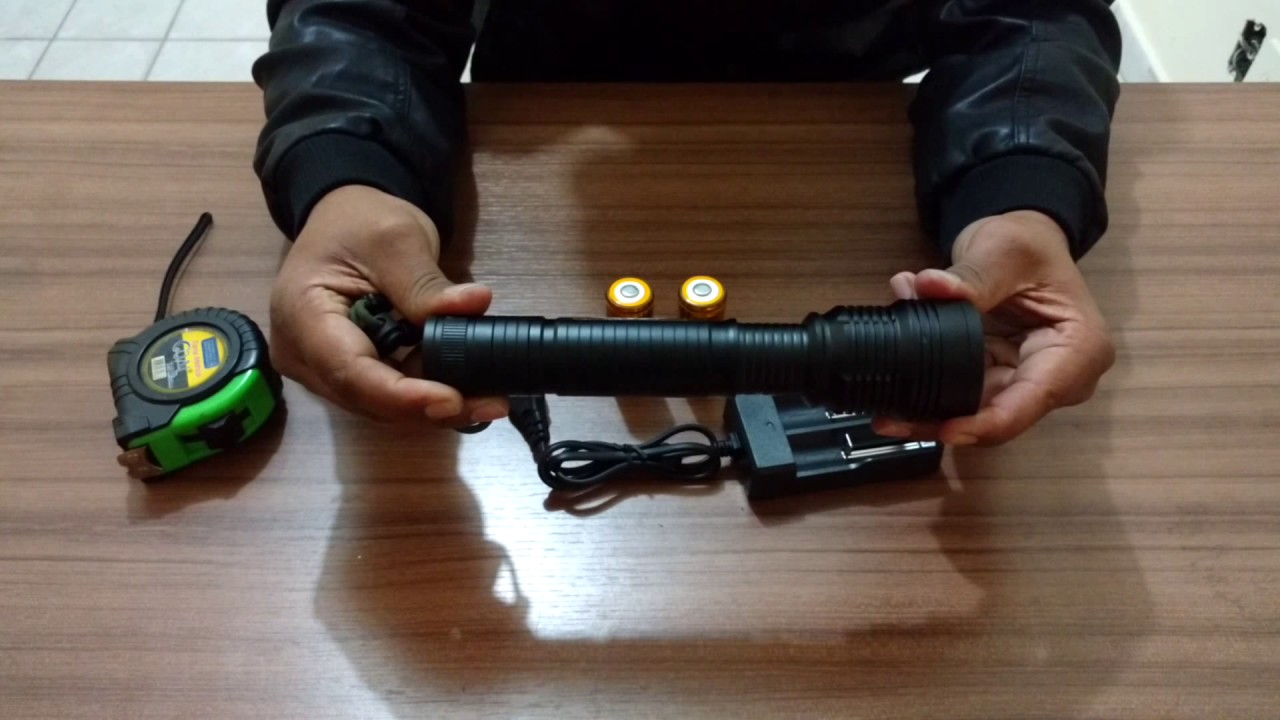 Lanterna Xml Cree T9 Funciona Com 2 Baterias 26650