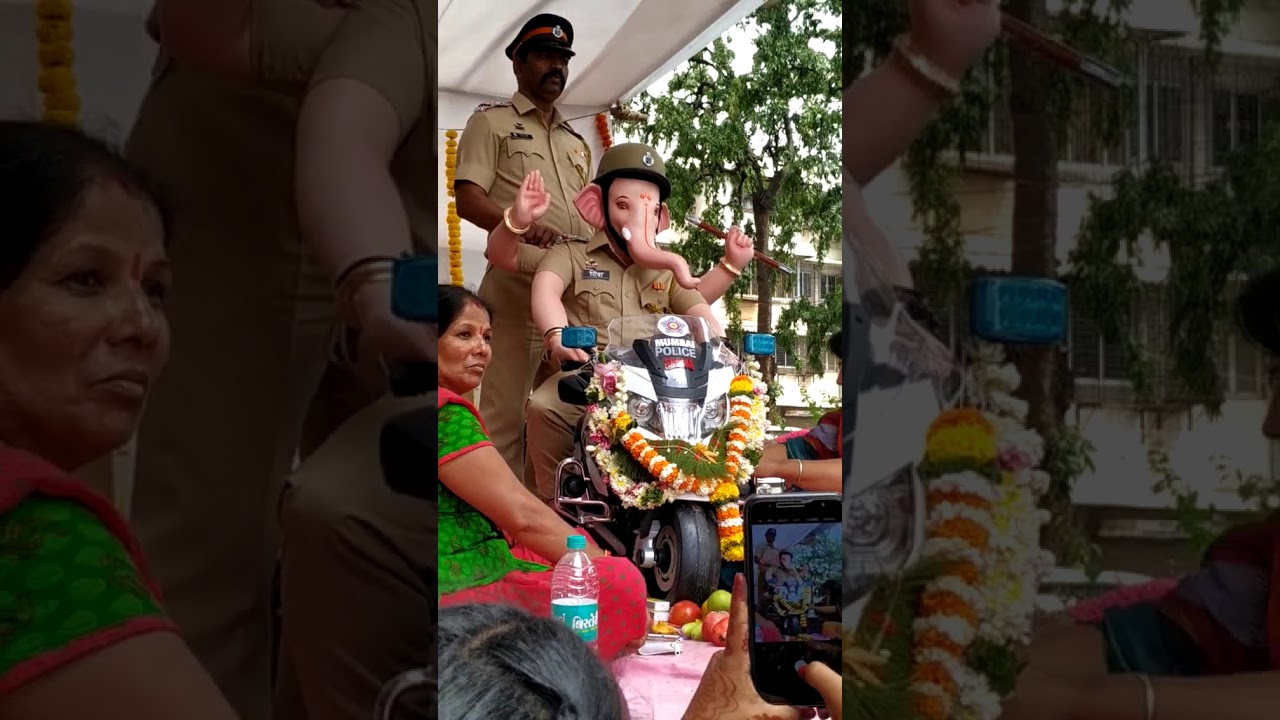 Police ganesha