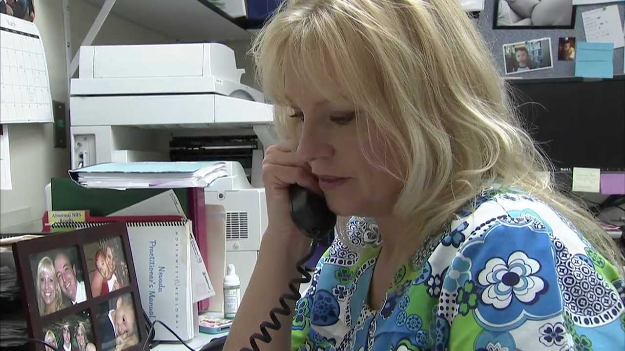 Newborn Screening Saves Babies.....One Foot At A Time (ENGLISH)