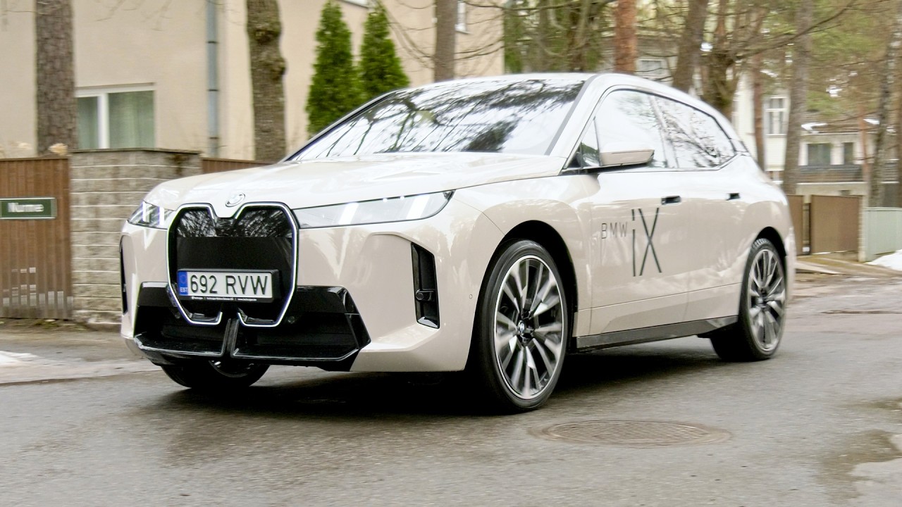 BMW iX xDrive60 &ndash; auto24.ee proovis&otilde;it