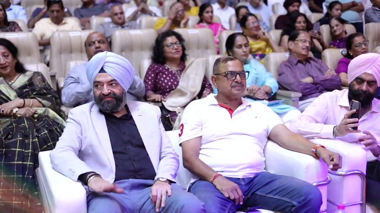 Jiska mujhe tha intzar cover by Dr SAM and Geetika Chaturvedi from Superhit Don