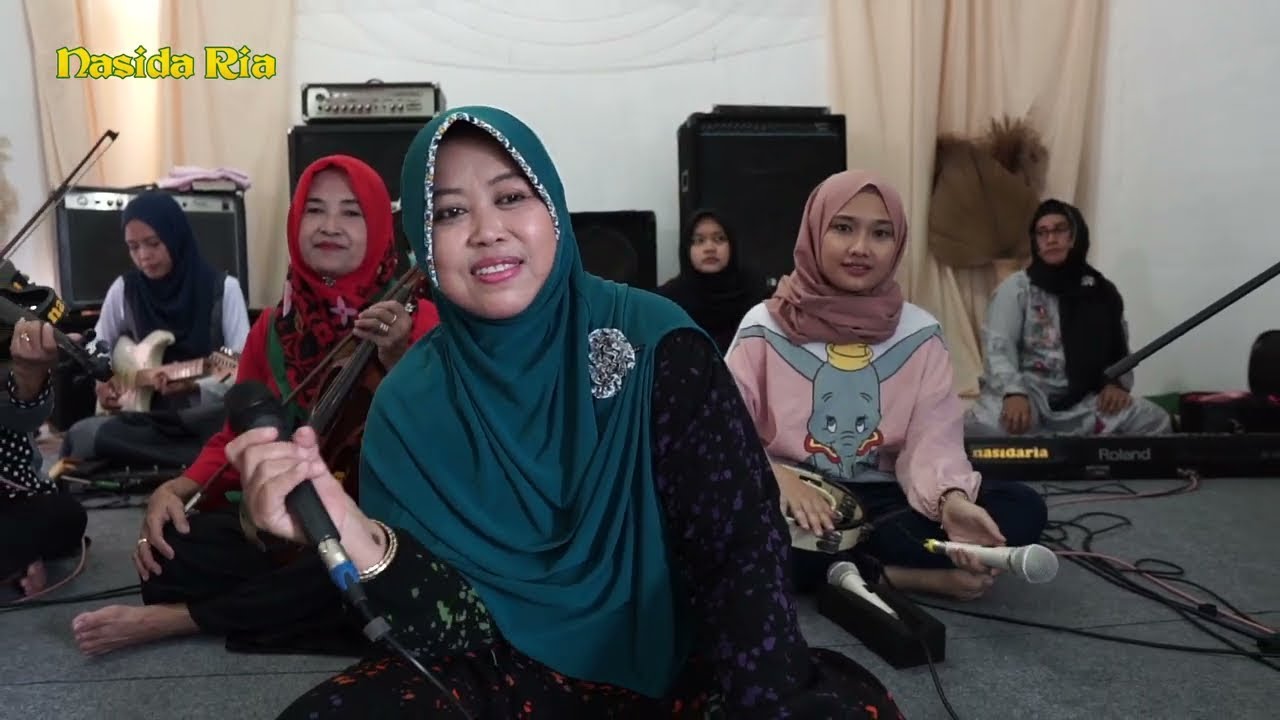 Lagu ini mendeskripsikan kota yang identik dengan gedung tinggi I edisi latihan #qasidah#nasidaria