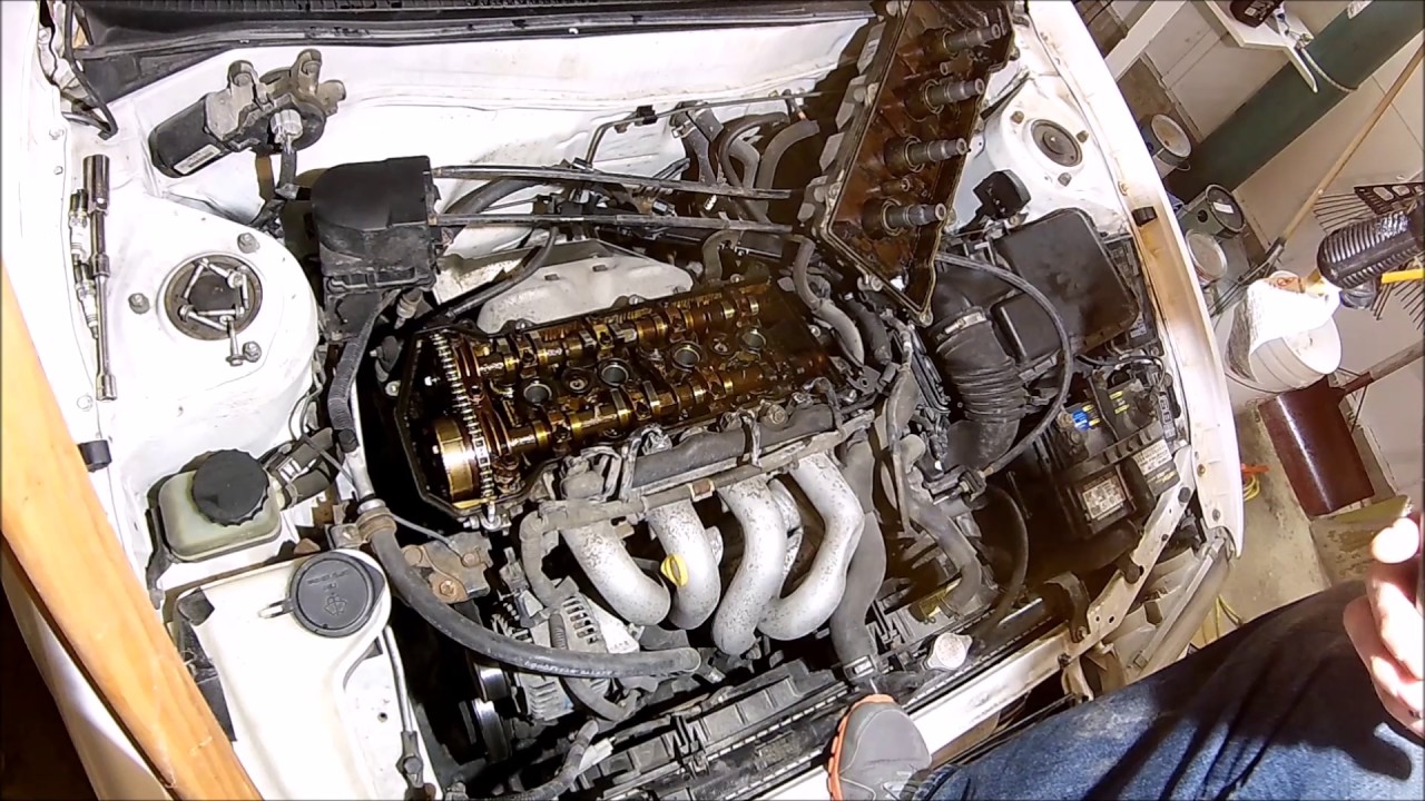 2001 Toyota Corolla vvt-i head removal - bad exhaust valve