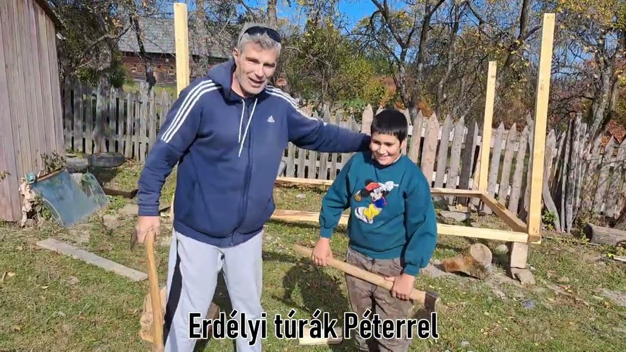 Favágóverseny egy havasi tanyán,  Csinód környékén Lesődön, ahol csak 14-en élnek a hegyekben.