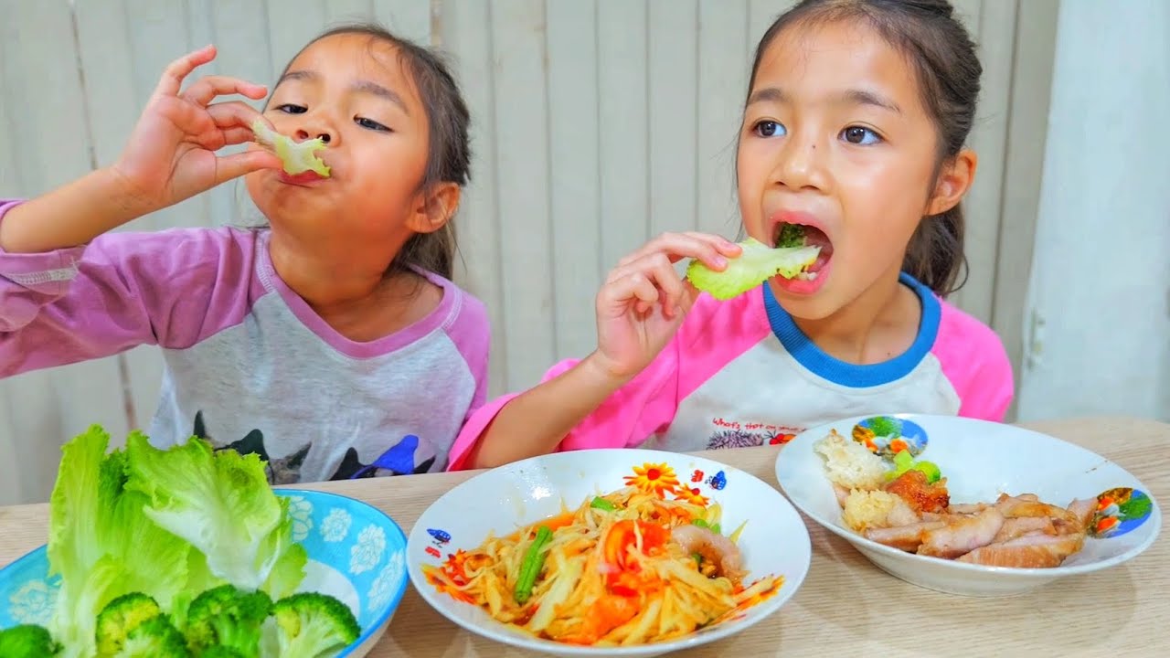 คลิปสอนให้เด็กๆ กินผัก | บริ้งค์ไบรท์ กินส้มตำ