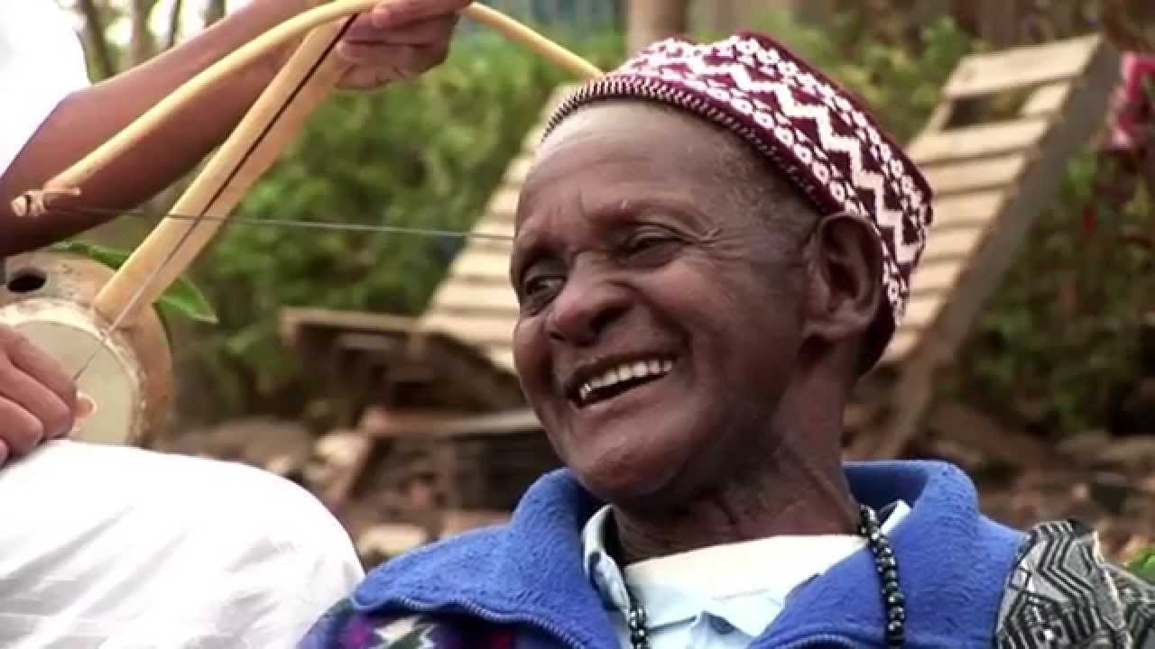Ntoni Denti D`oru; Sai Catchor