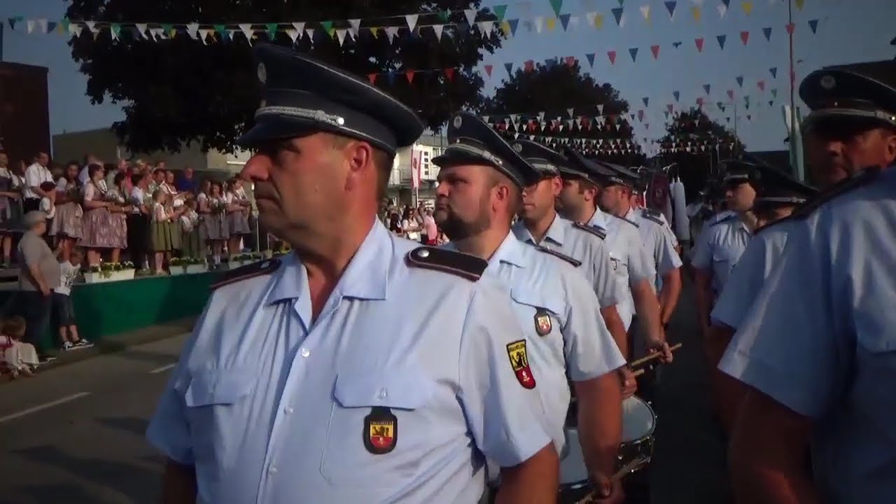 Brauchtum & Tradition NRW -Bedburg Kaster 824. Schützenfest 2024   Klompenparade   Morken   Harff