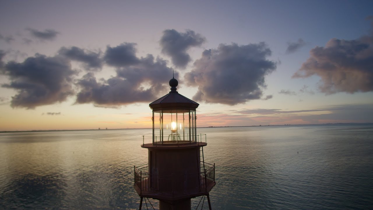 Sanibel Island Lighthouse Dawn Cinelifter FPV with Naked BMPCC 6k on Whoopmaster 6