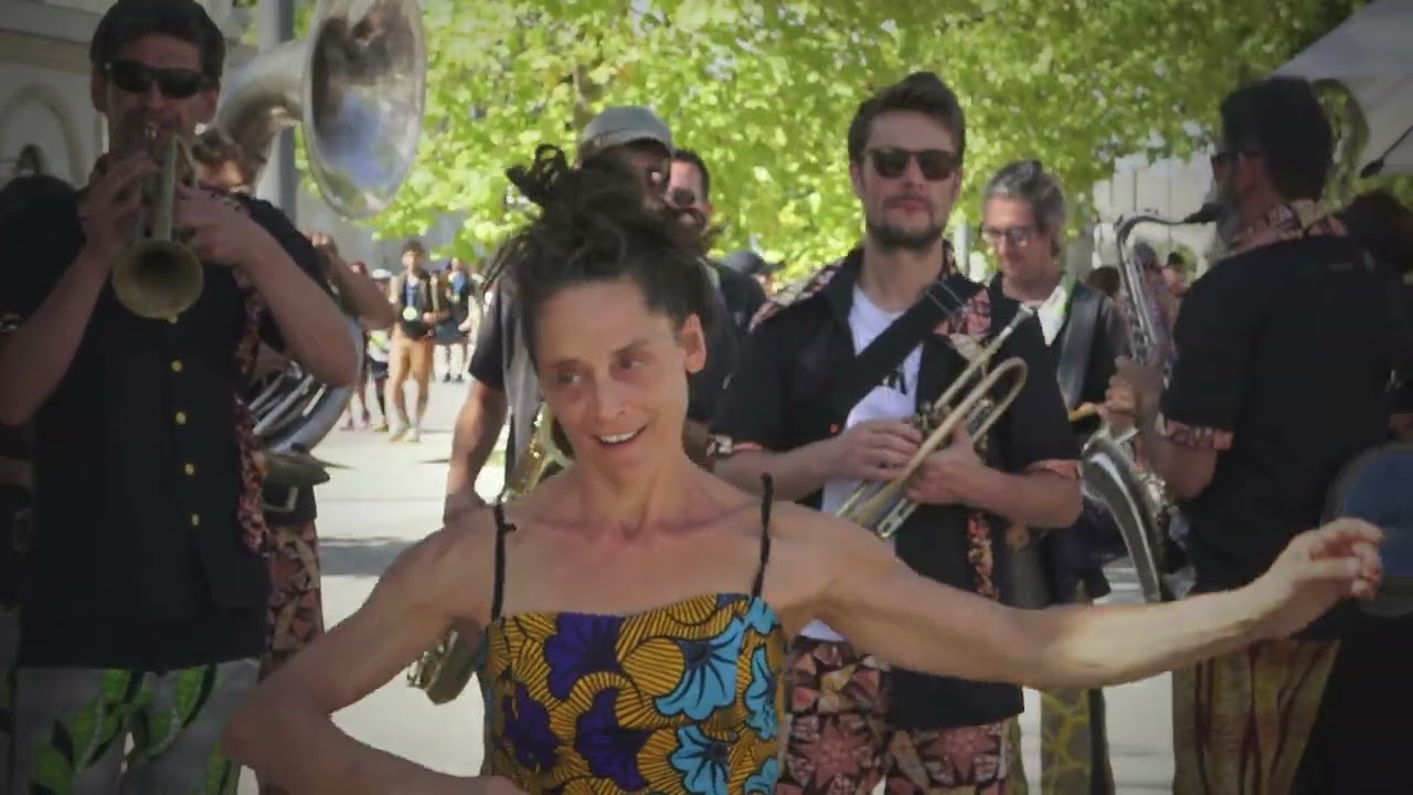 video Manguidem taftaf fanfare