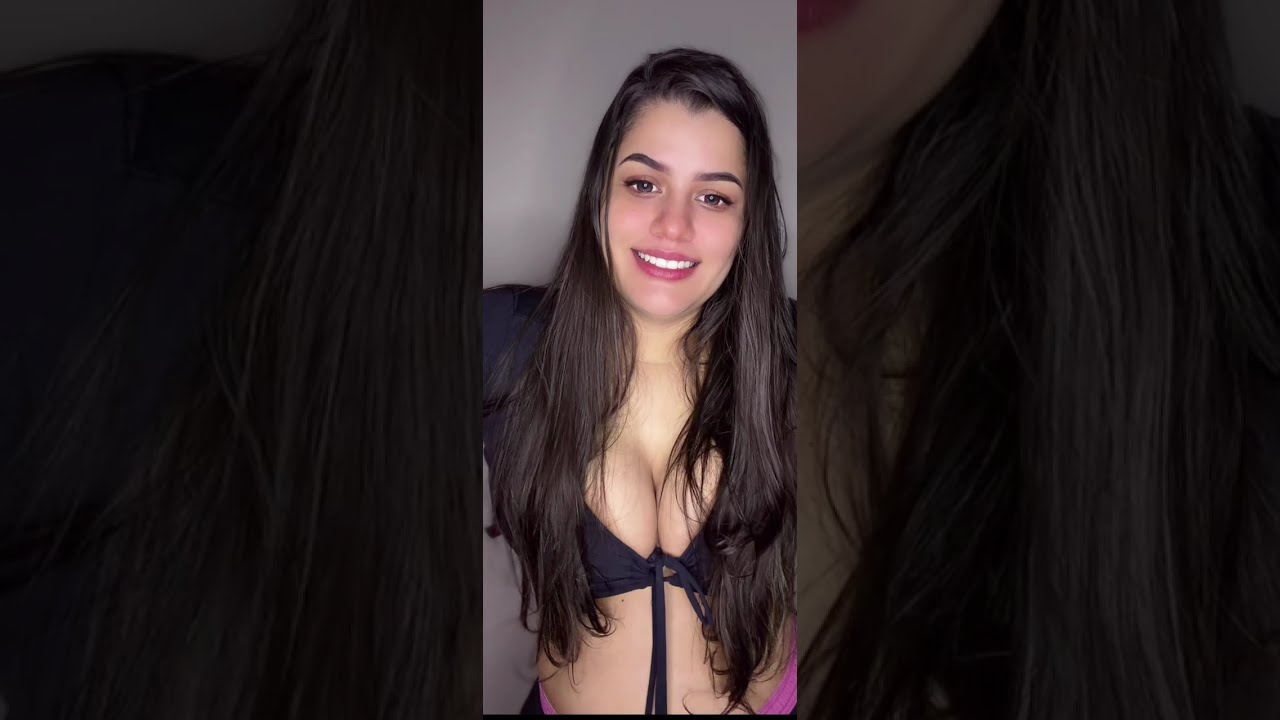 look like nico robin?😅💞💖