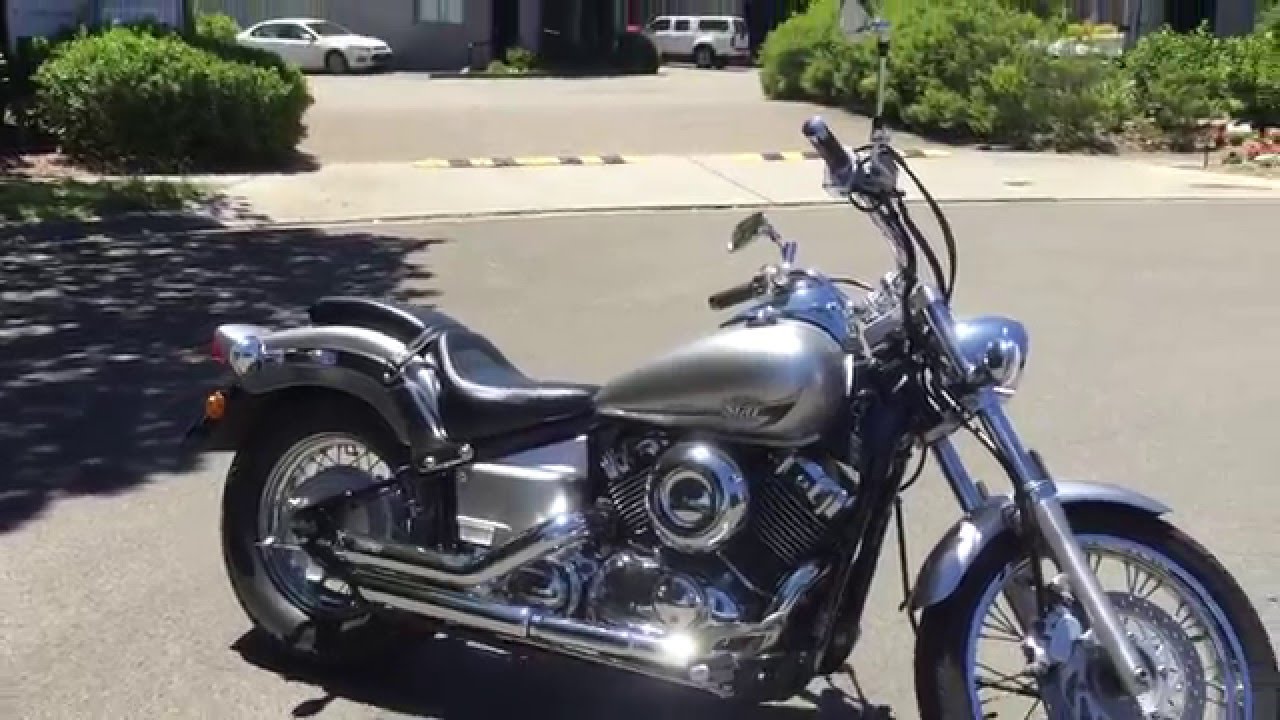 XVS650 Custom with Vance and Hines Short Shots - Walk around & Start Up