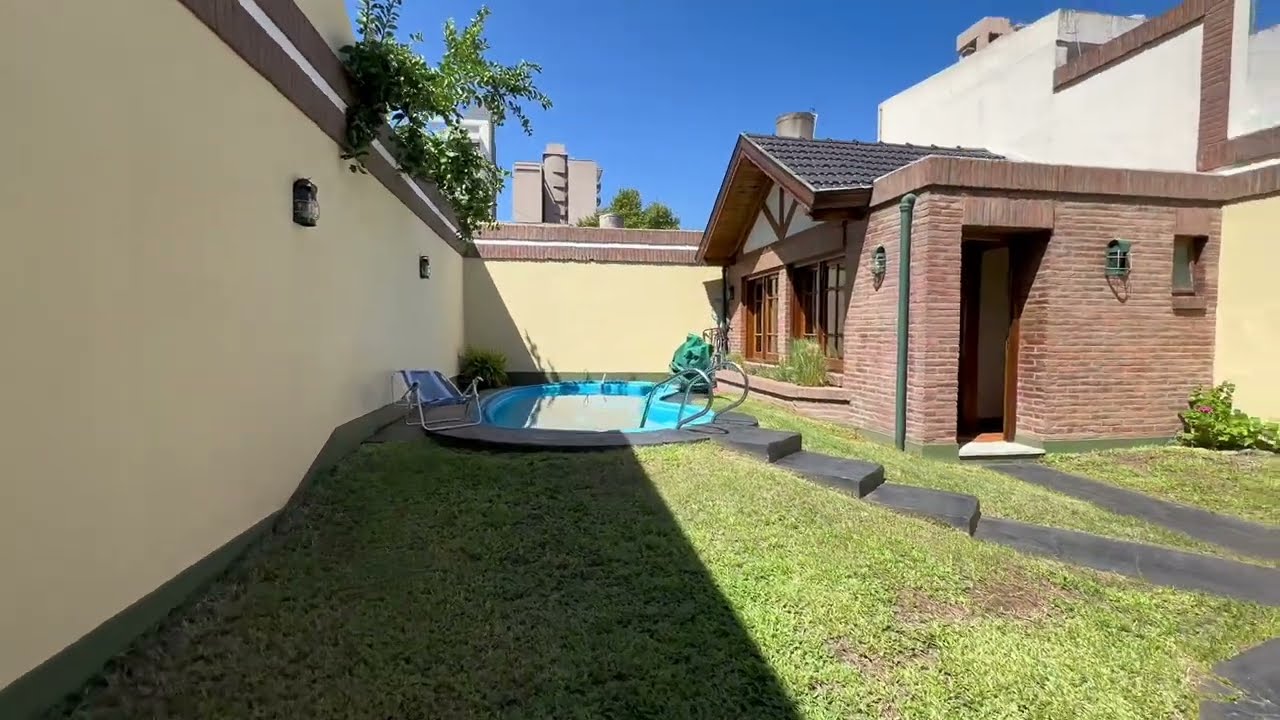 CASA EN VENTA EN LANUS OESTE