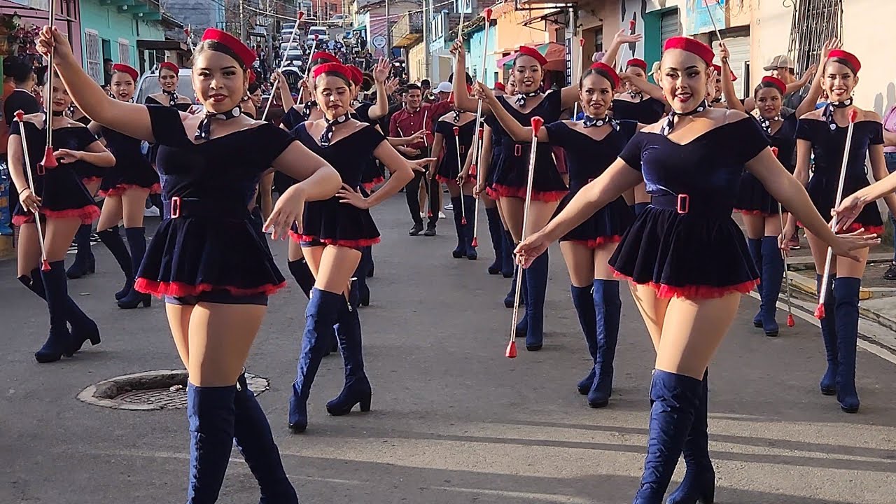 💃 Cachiporristas de TINECOS MUSIC BAND ✨ Apoyando a Delta Music Band 👏👏👏