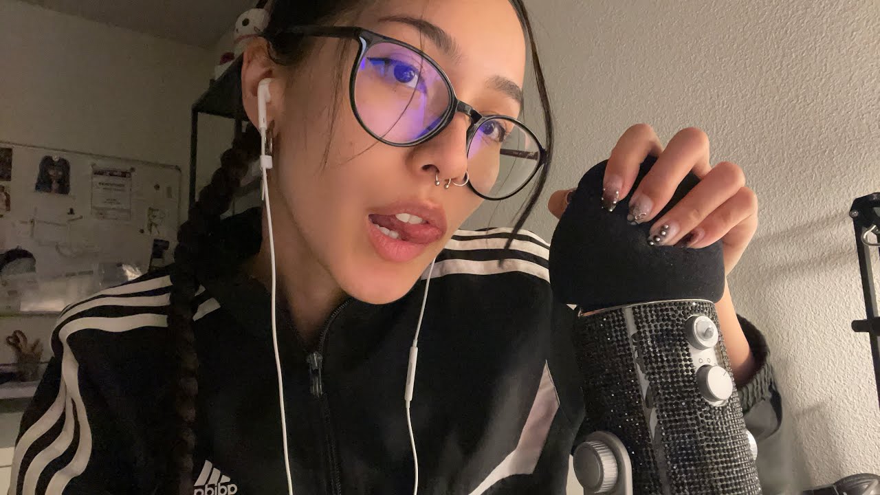 ASMR ☆ fast but not aggressive triggers (100% tingly)