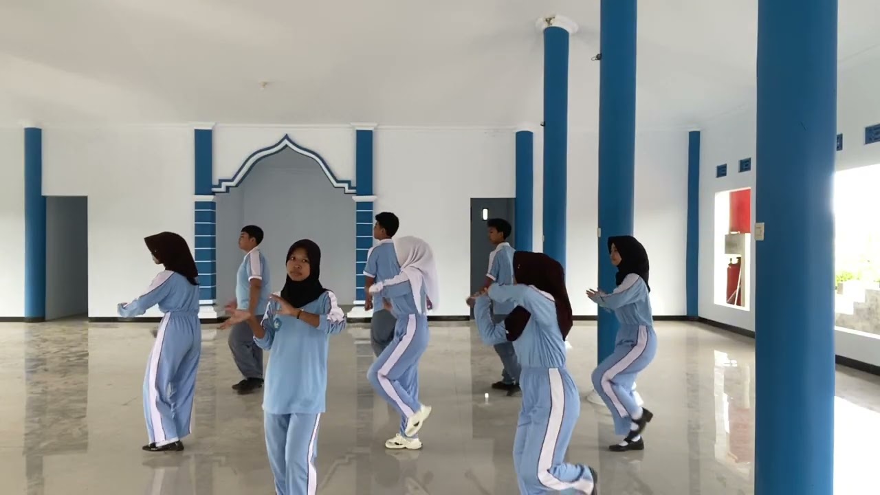 Senam Kreasi X-7 Kelompok 1