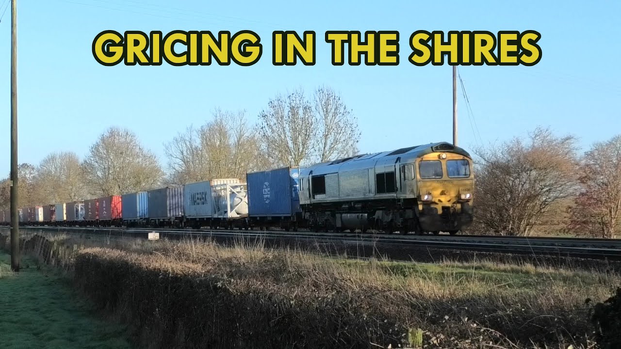 Fast Trains between Banbury & Fenny Crompton + Bessie driving 66797