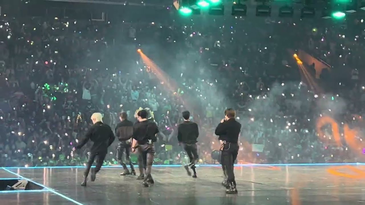 STRAY KIDS (스트레이 키즈) - MANIAC | KCON LA 2022 FANCAM DAY 1 08/20/22