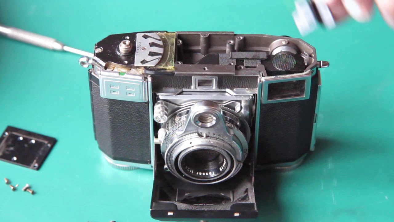 Servicing a Zeiss Ikon Contessa 35, part 01