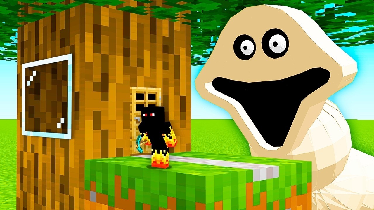 Ich PRANKE einen Berühmte Monster mit GEHEIMER MINI BAUMHAUS in MINECRAFT!