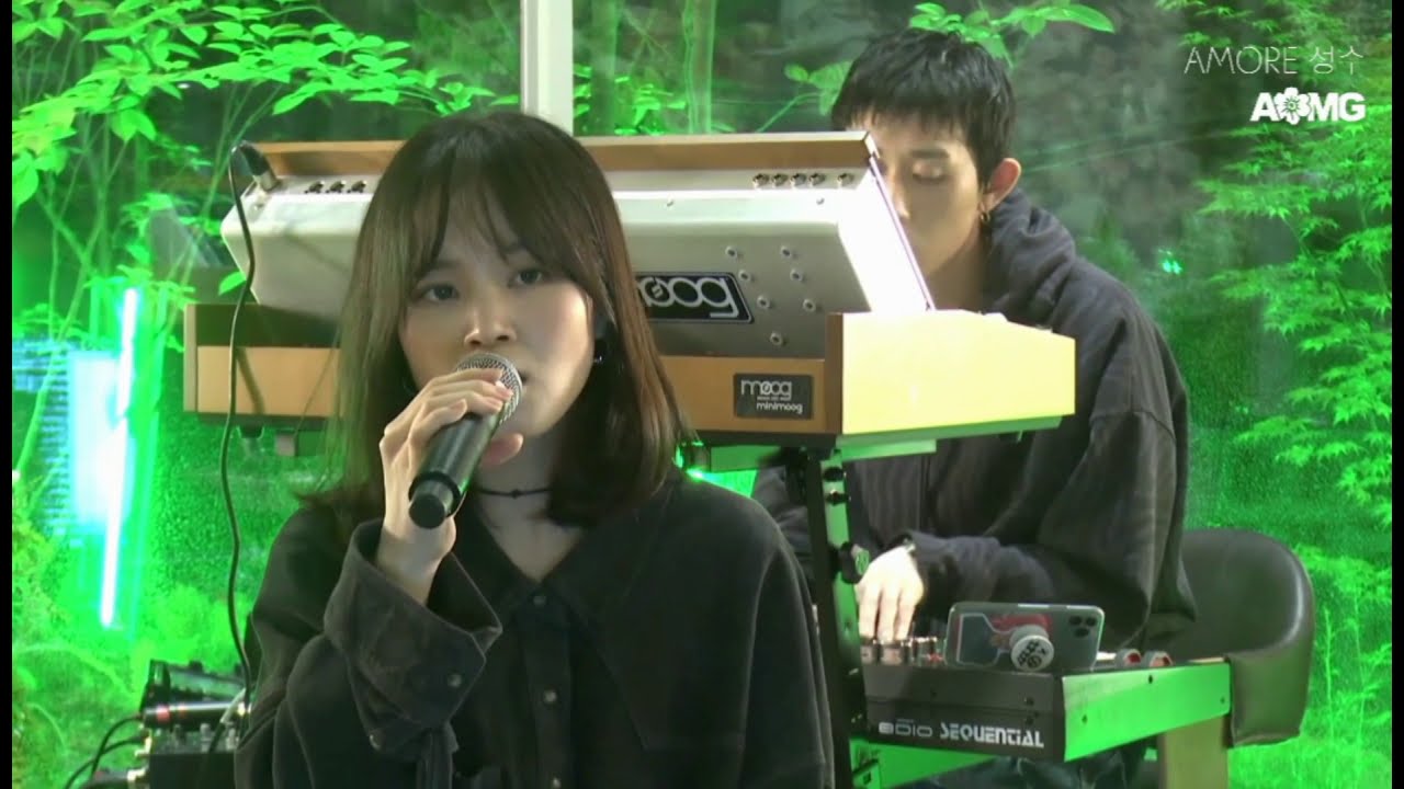 LEE HI x CODE KUNST - O (LIVE)