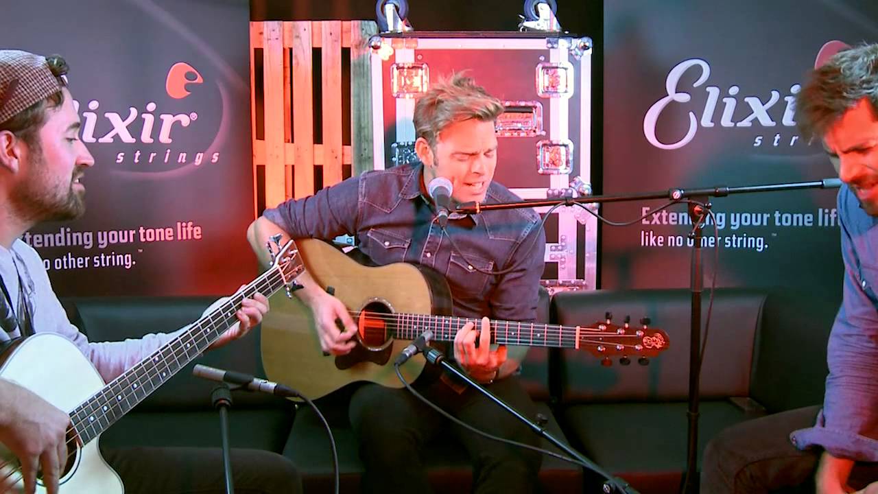 Ben Montague - Unplugged and Exclusive for ELIXIR Strings