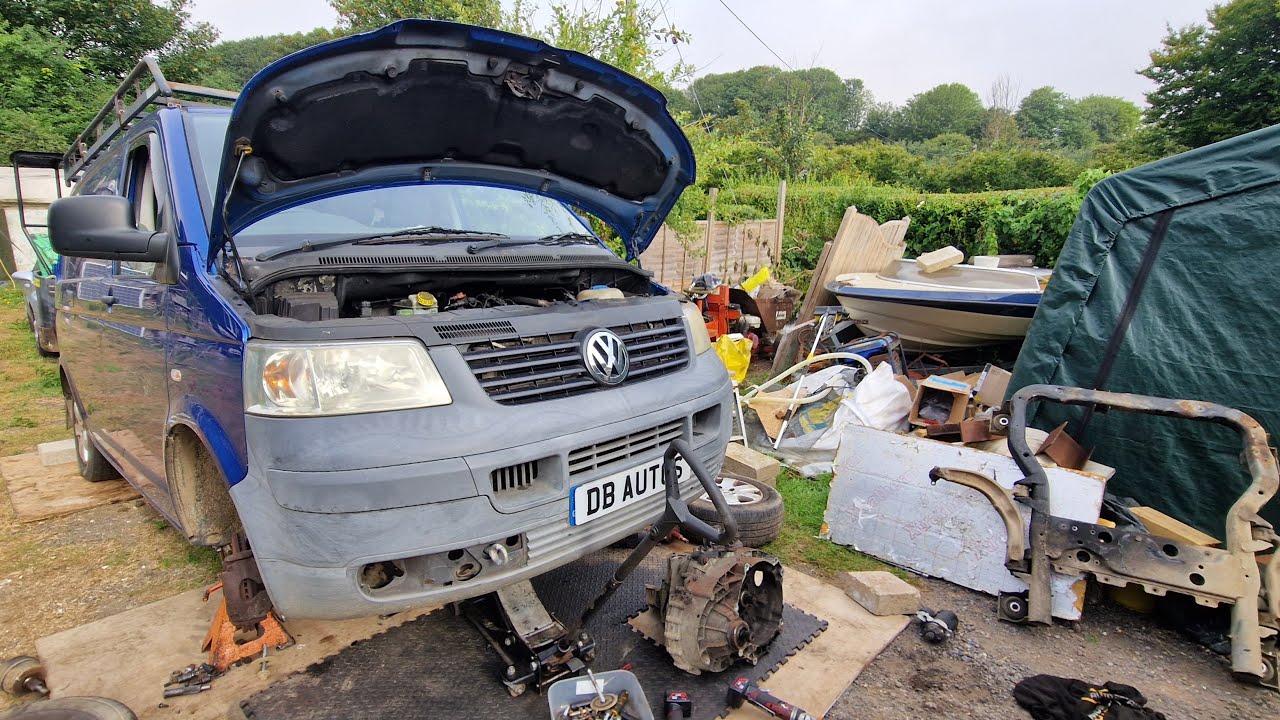 VW TRANSPORTER T5 2.5 CLUTCH & FLYWHEEL REPLACEMENT
