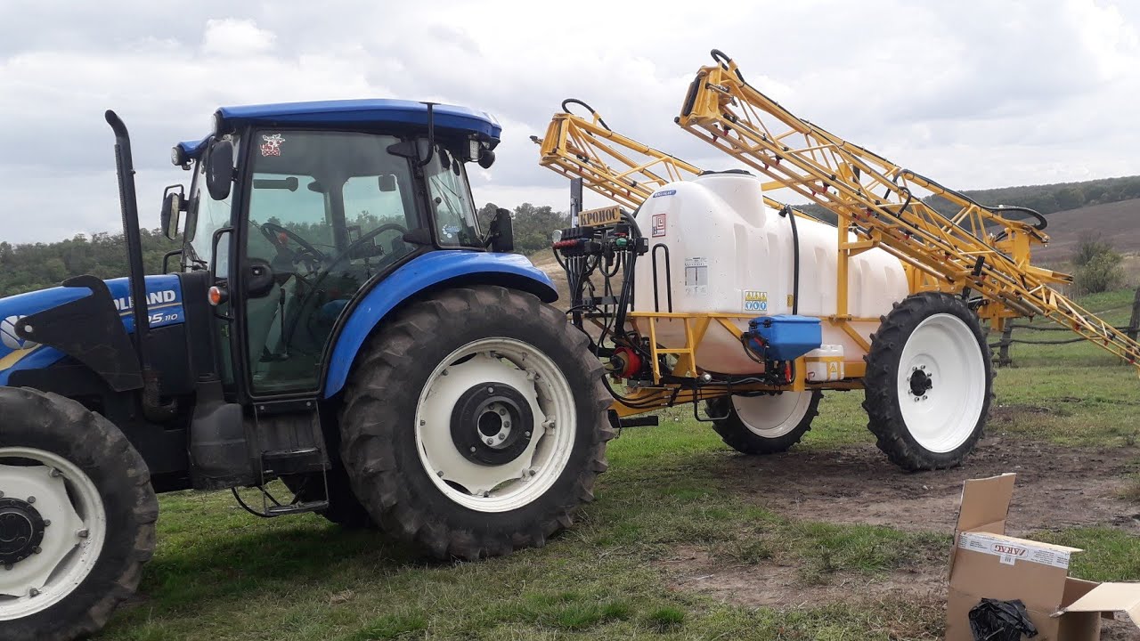 Первый выезд в поле, новым опрыскивателем Мультик.