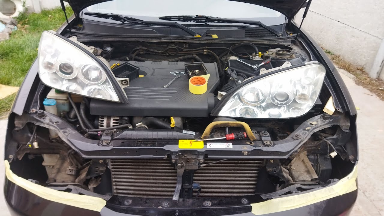 Я замінив свої лампочки CHERY EASTAR за 2 години.