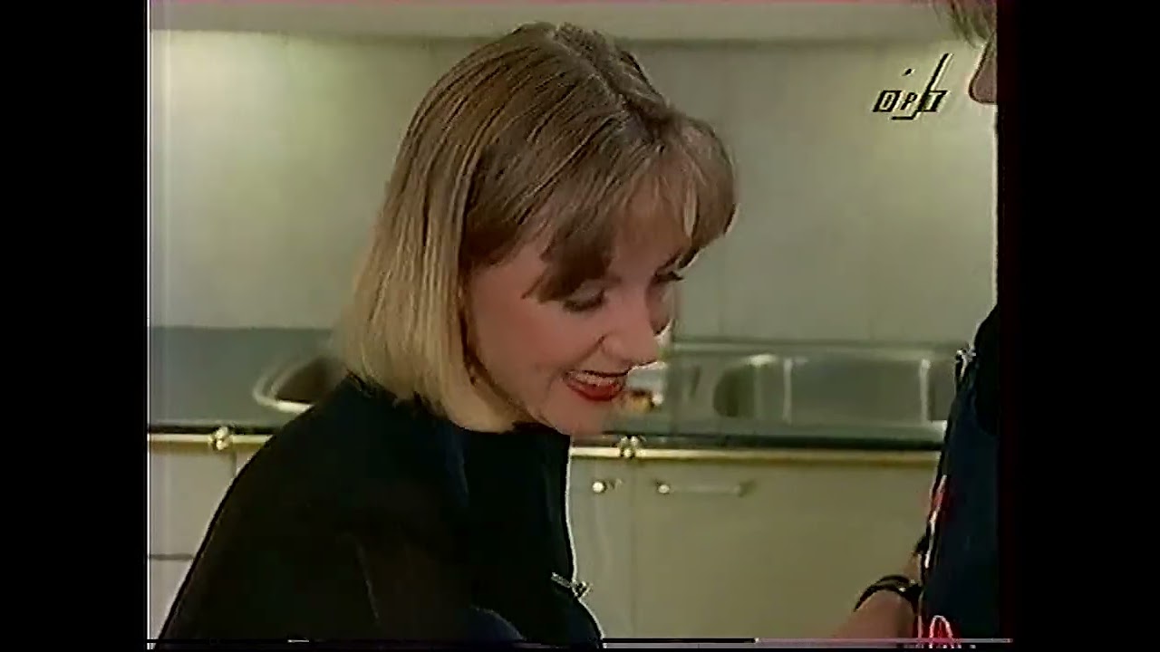 Смак (ОРТ, 6.01.1996) Елена Яковлева “Помидоры, фаршированные грибами и кальмарами”