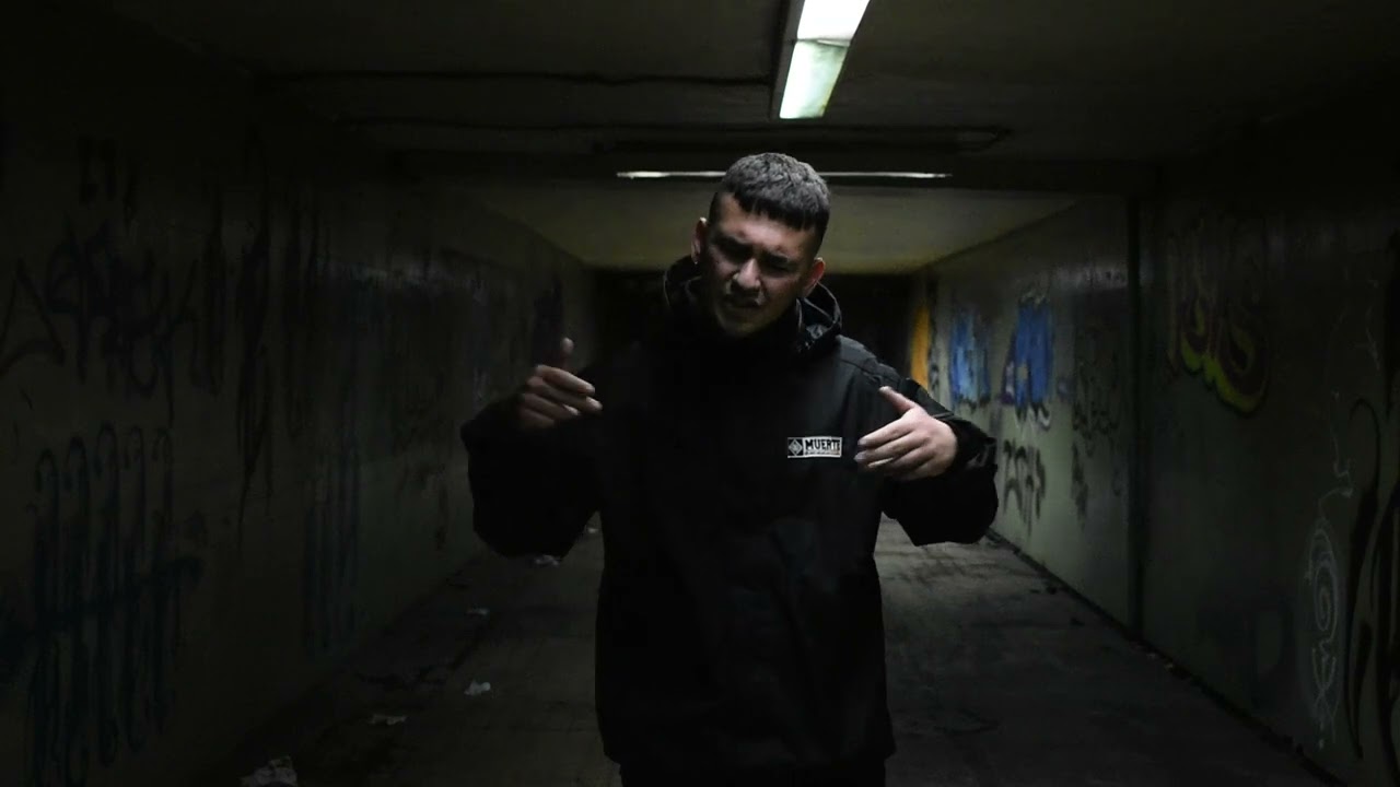 Στοιχειό 2231 - Στίχοι στην περίμετρο (Official Video)