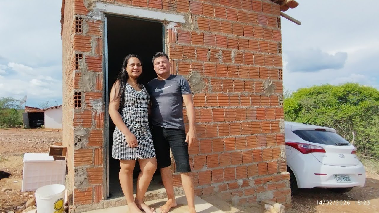 Chegamos no sertão para iniciar sapata do banheiro da minha casa